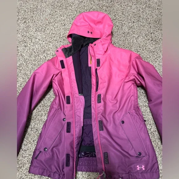 Under Armour Pink to Plum Ombre Hooded ski coat - Picture 3 of 6